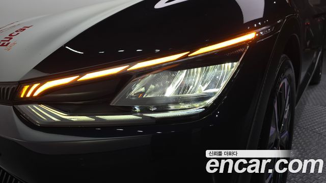 Kia EV6 2022 — photo 8