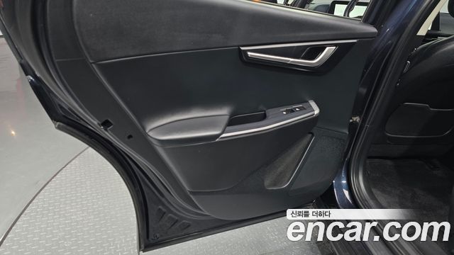 Kia EV6 2022 — photo 15
