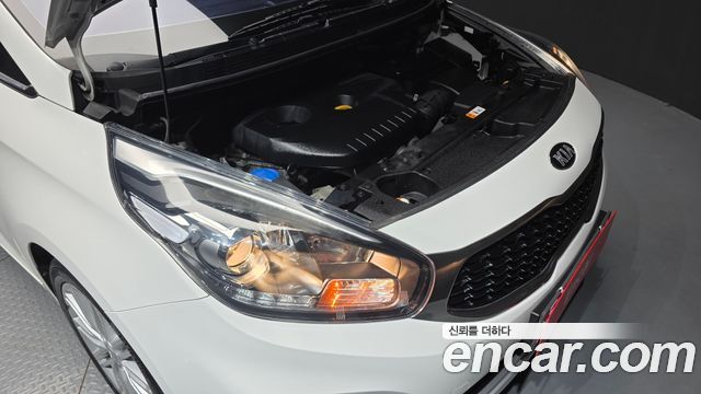 Kia Carens 2018 — photo 6