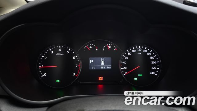 Kia Carens 2018 — photo 11