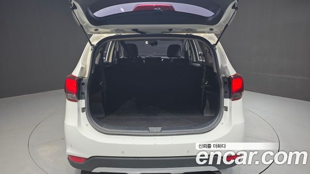 Kia Carens 2018 — photo 22