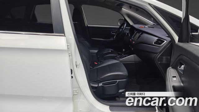 Kia Carens 2018 — photo 16