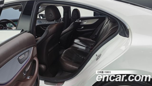 Mercedes-Benz CLS-Class 2019 — photo 11