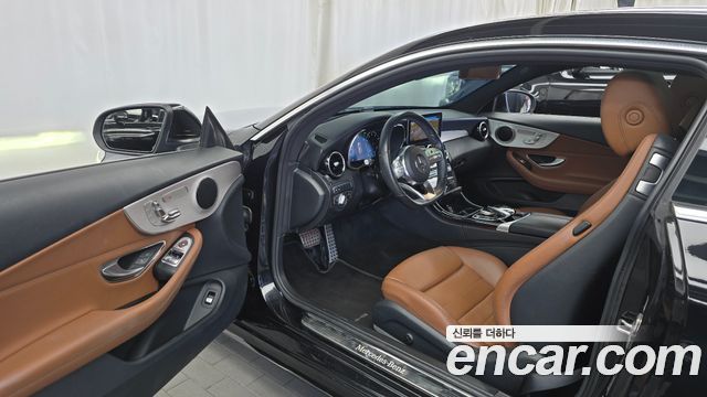 Mercedes-Benz C-Class 2020 — photo 10