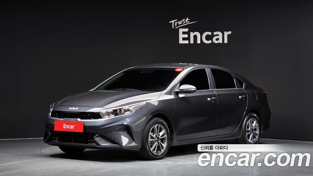 Kia K3 2023 — photo 1