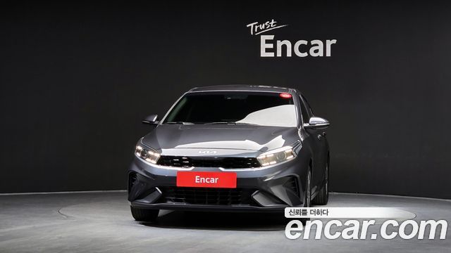 Kia K3 2023 — photo 3