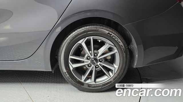 Kia K3 2023 — photo 7