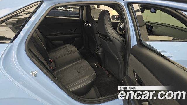 Hyundai AVANTE 2022 — photo 17
