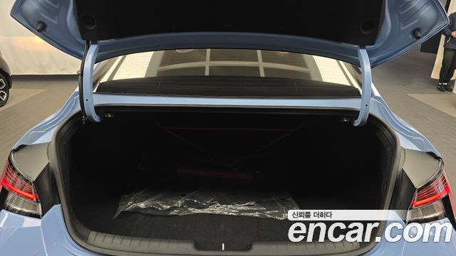 Hyundai AVANTE 2022 — photo 24