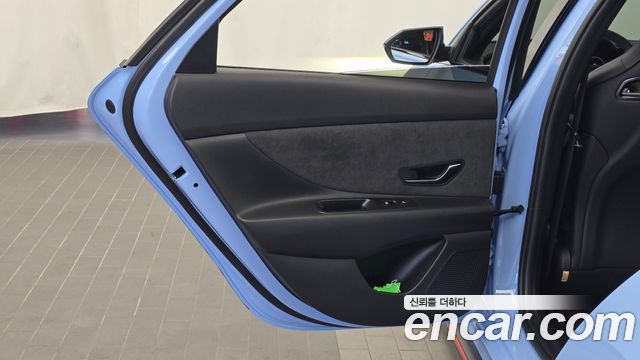 Hyundai AVANTE 2022 — photo 15