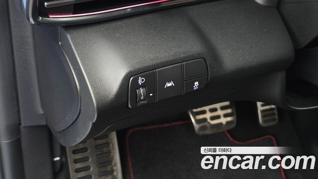 Hyundai AVANTE 2022 — photo 27