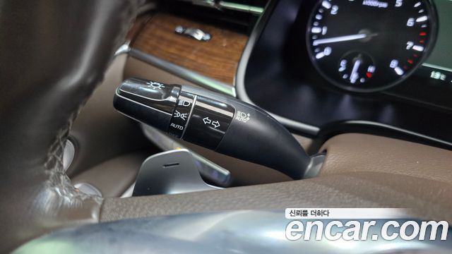 Kia K9 2020 — photo 28