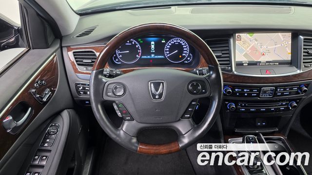 Hyundai Equus 2014 — photo 24