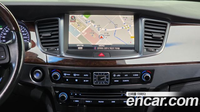 Hyundai Equus 2014 — photo 25