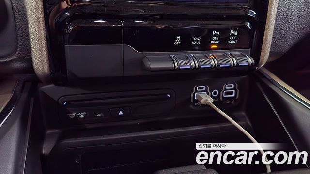 Dodge Ram Pick Up 2019 — photo 37