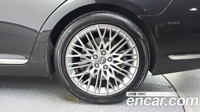 Genesis G90 2019 — photo 7