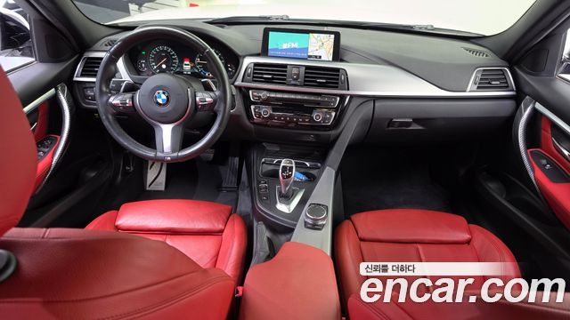 BMW 3-Series 2018 — photo 10