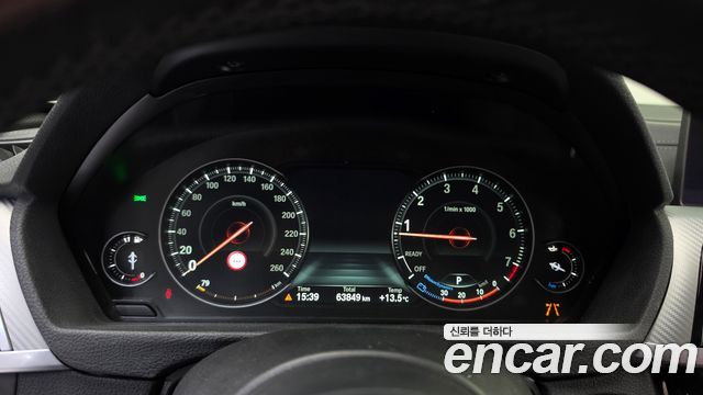 BMW 3-Series 2018 — photo 11