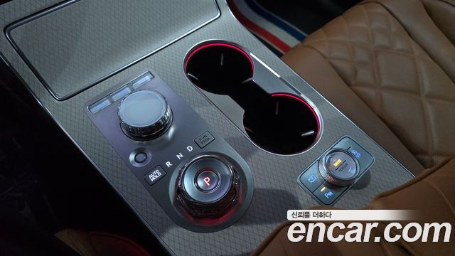 Genesis GV80 2024 — photo 12