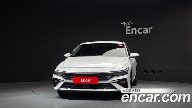 Hyundai AVANTE 2024 — photo 3