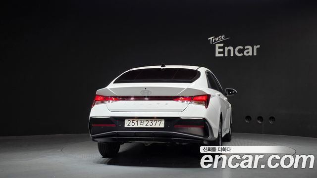 Hyundai AVANTE 2024 — photo 4