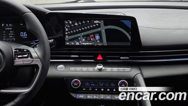 Hyundai AVANTE 2024 — photo 19