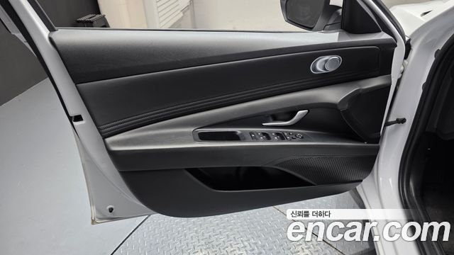 Hyundai AVANTE 2024 — photo 14