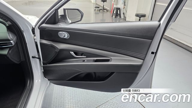 Hyundai AVANTE 2024 — photo 15
