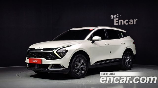 Kia Sportage 2022 — photo 1