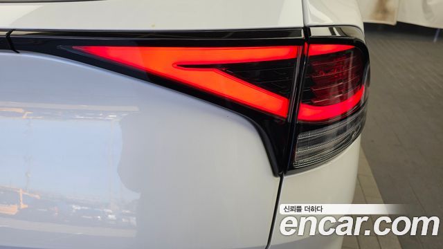 Kia Sportage 2022 — photo 9