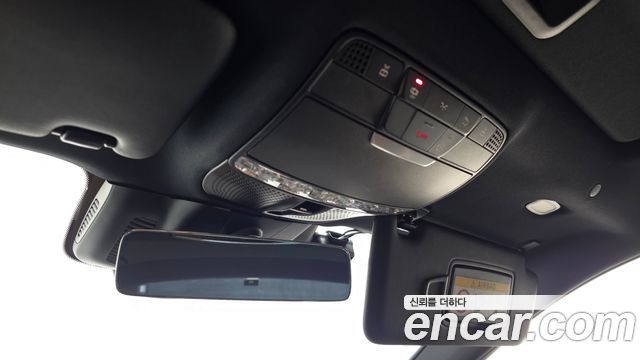 Mercedes-Benz E-Class 2021 — photo 25