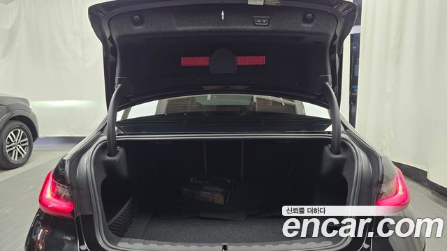 BMW 3-Series 2023 — photo 20