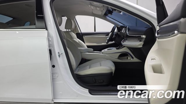 Hyundai Grandeur 2023 — photo 16