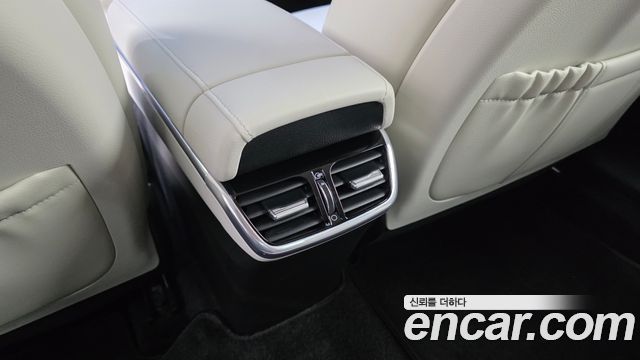 Hyundai Grandeur 2023 — photo 27