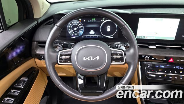 Kia Canival 2023 — photo 20