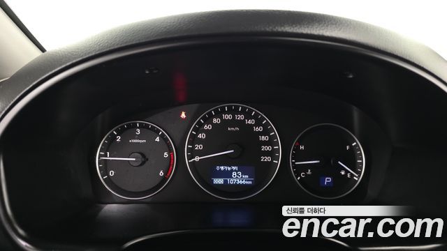 Hyundai Starex 2021 — photo 11