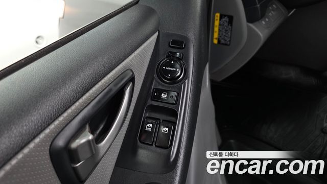 Hyundai Starex 2021 — photo 22