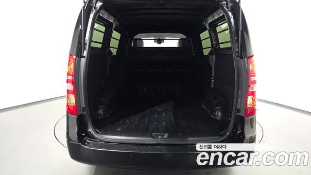 Hyundai Starex 2021 — photo 26