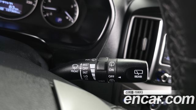 Hyundai Starex 2021 — photo 27