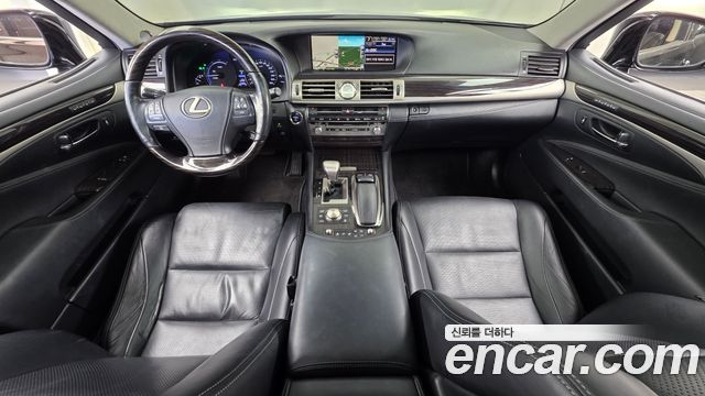 Lexus LS 2014 — photo 7