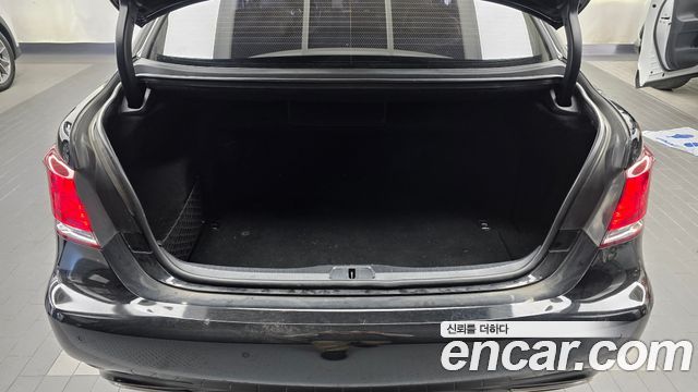 Lexus LS 2014 — photo 20