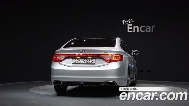 Hyundai Grandeur 2015 — photo 4