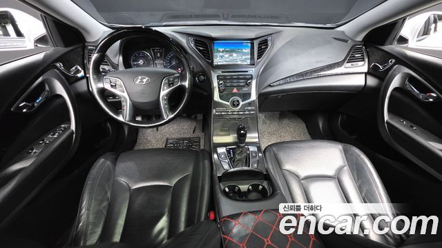 Hyundai Grandeur 2015 — photo 10