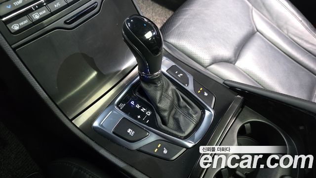Hyundai Grandeur 2015 — photo 12