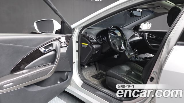 Hyundai Grandeur 2015 — photo 13