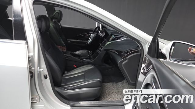 Hyundai Grandeur 2015 — photo 17
