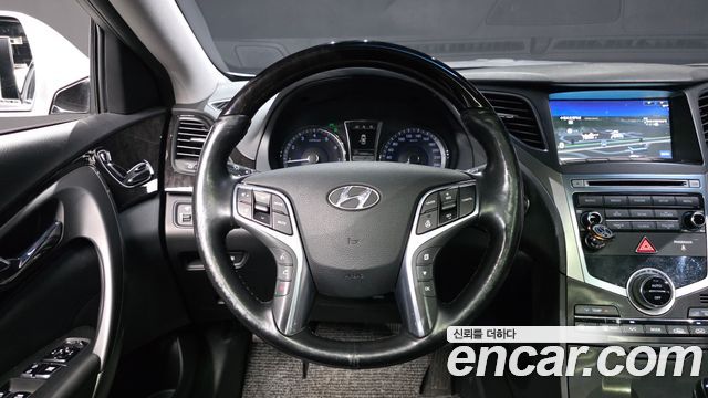 Hyundai Grandeur 2015 — photo 19
