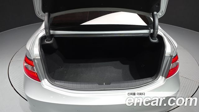 Hyundai Grandeur 2015 — photo 26