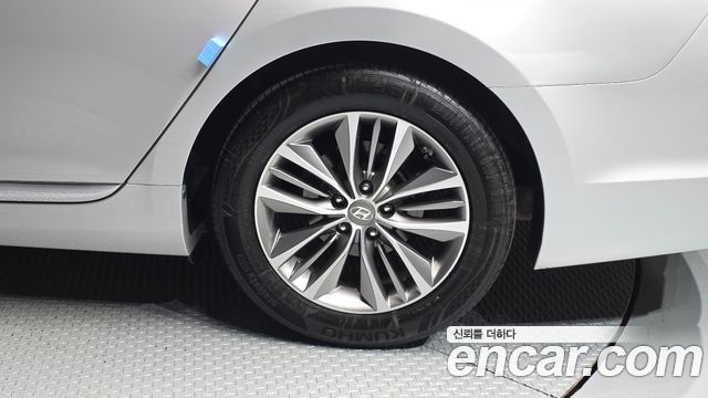 Hyundai Grandeur 2015 — photo 7