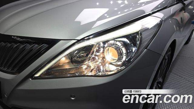 Hyundai Grandeur 2015 — photo 8